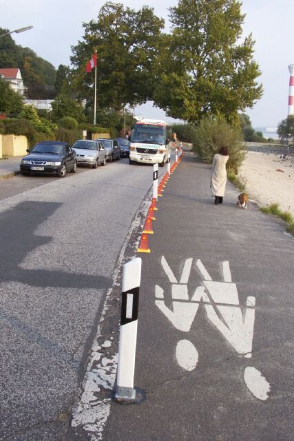 Strandweg Blankenese (Oktober 2003) - Teil des Nordsee-Radweges